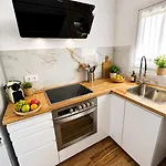Paraiso - Con Piscina Privada Y Aire Acondicionado Totalmente Renovada Newly Renovated Prázdninový dům