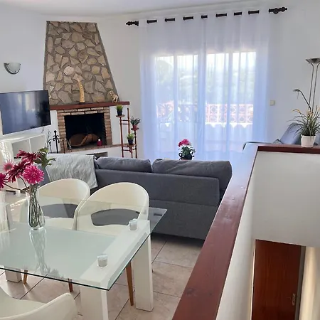 Holiday home Paraiso, Piscina Privada, Free Aire Acondicionado